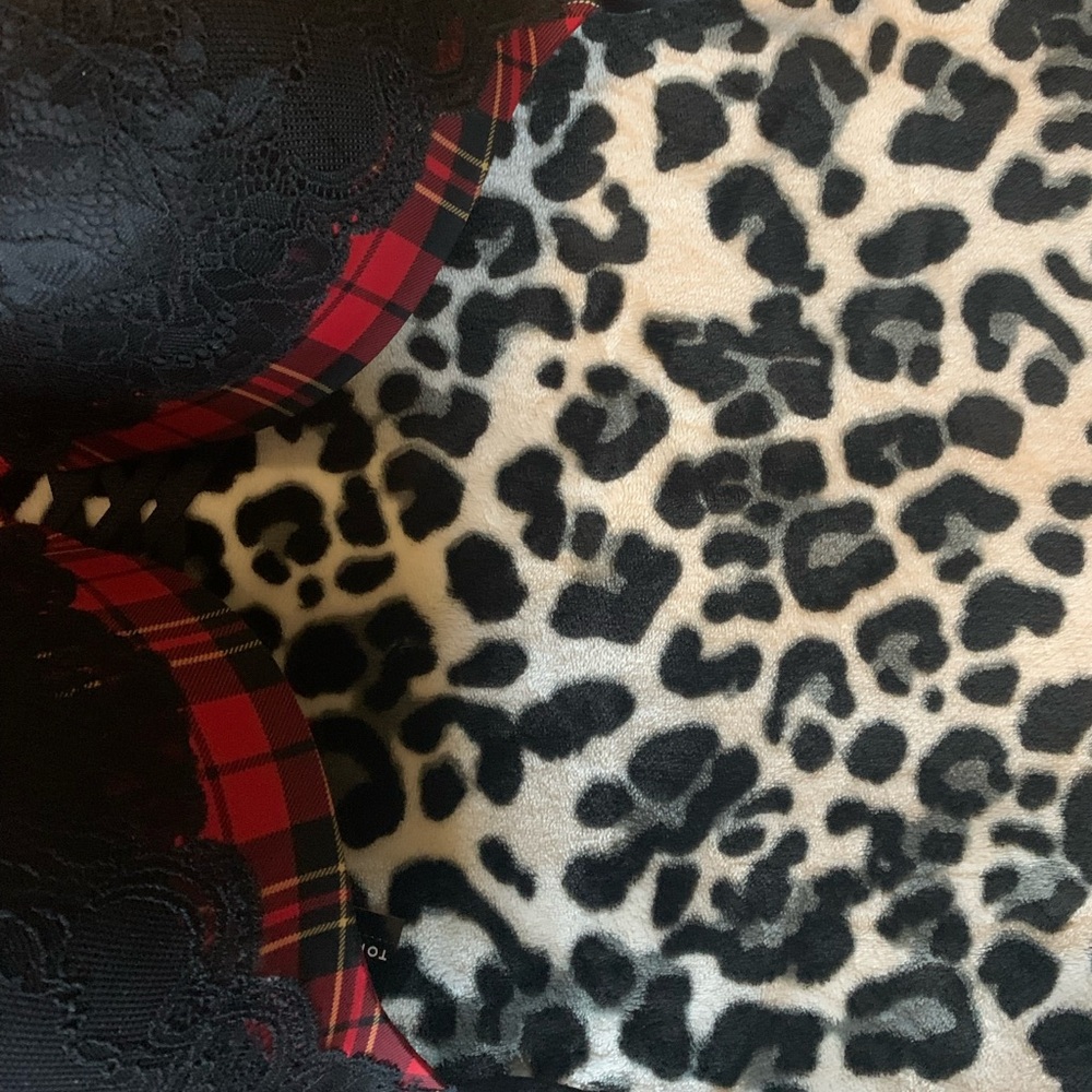 TORRID Red & Black Plaid Bra Top - Picture 5 of 5
